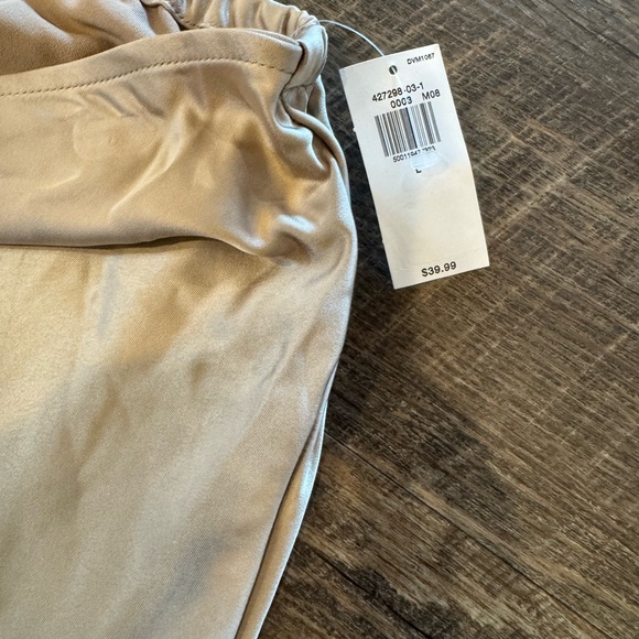 Gold Satin Skirt Old Navy women’s size Large NWT - Picture 4 of 5